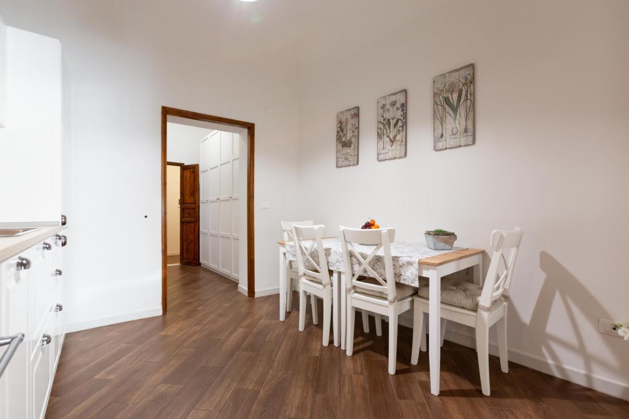 Quattro Canti Charming Flat Палермо Екстериор снимка